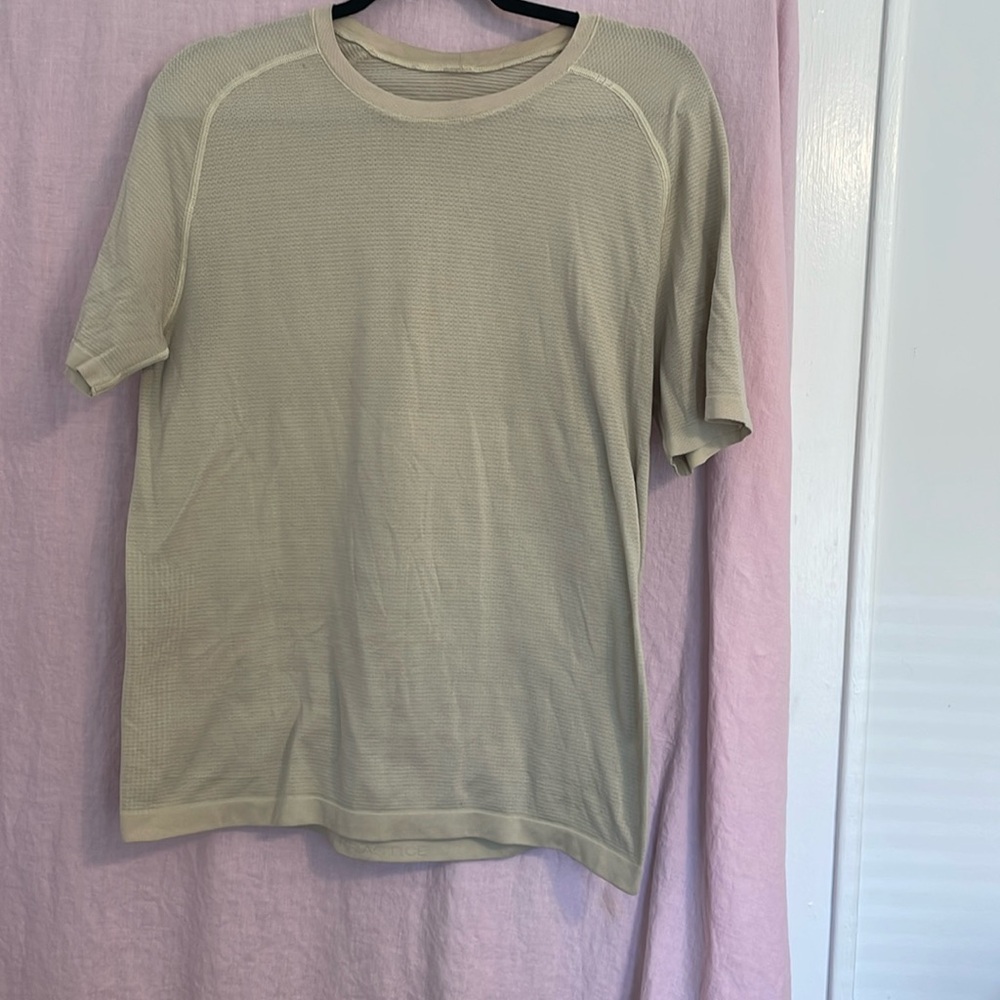 Lululemon shirt, size Medium